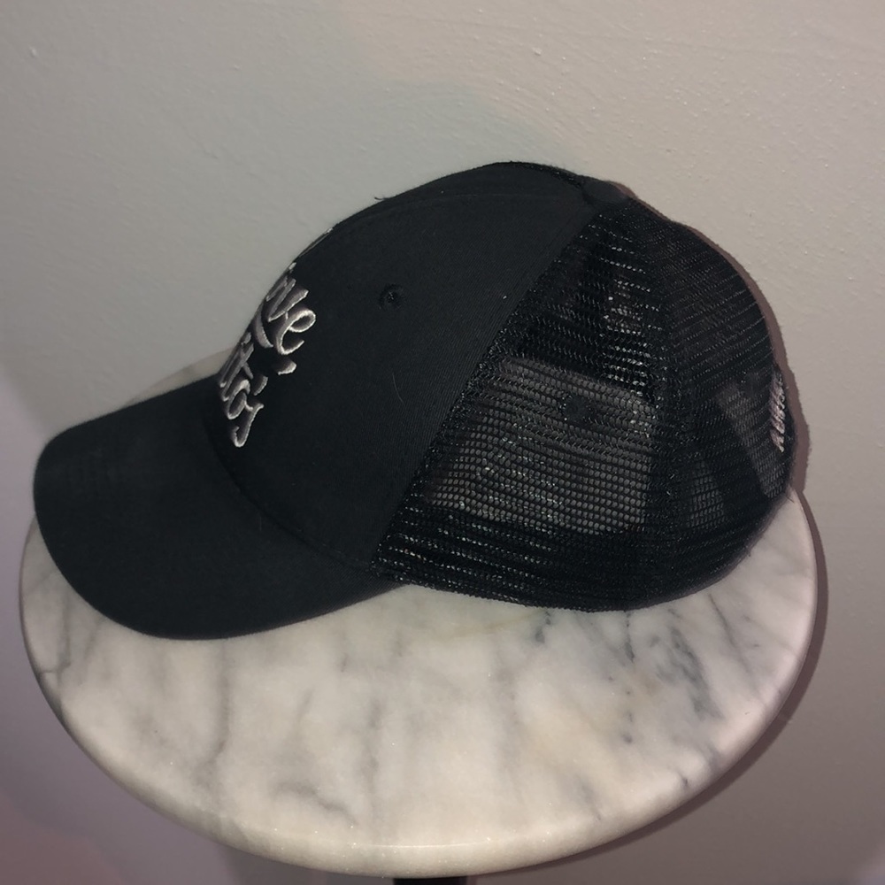 Black hat - Picture 2 of 3